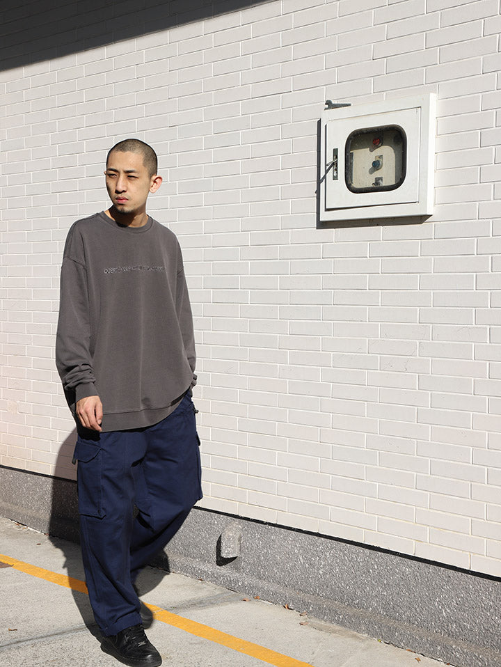 QUEST GLOBE SWEATSHIRT
