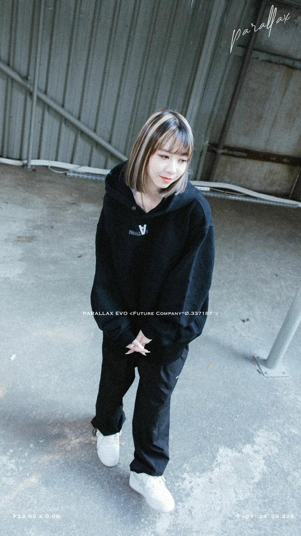 @parallax.tp 22-23 A/W “Evo” Hoodie