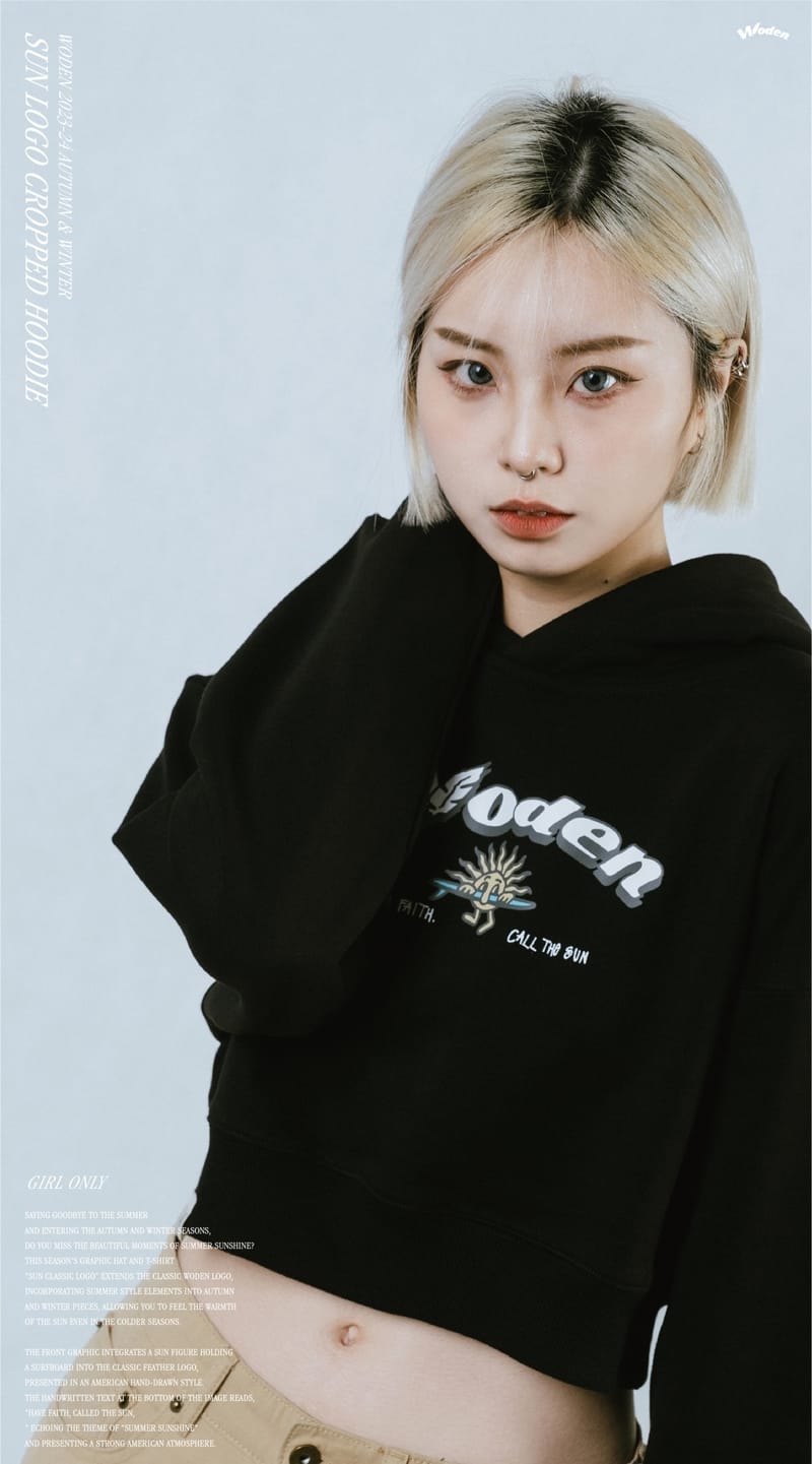 WODEN 2023-24 Autumn & Winter 016 SUN LOGO Cropped Hoodie