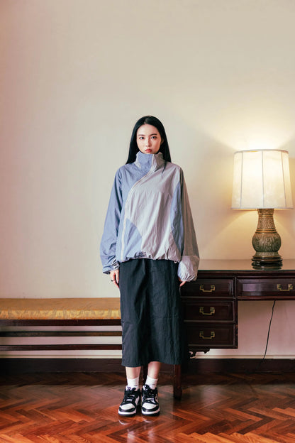 MOMENTUM Fall-Winter 2023 Diagonal Zip Jacket 斜拉鍊拼接夾克
