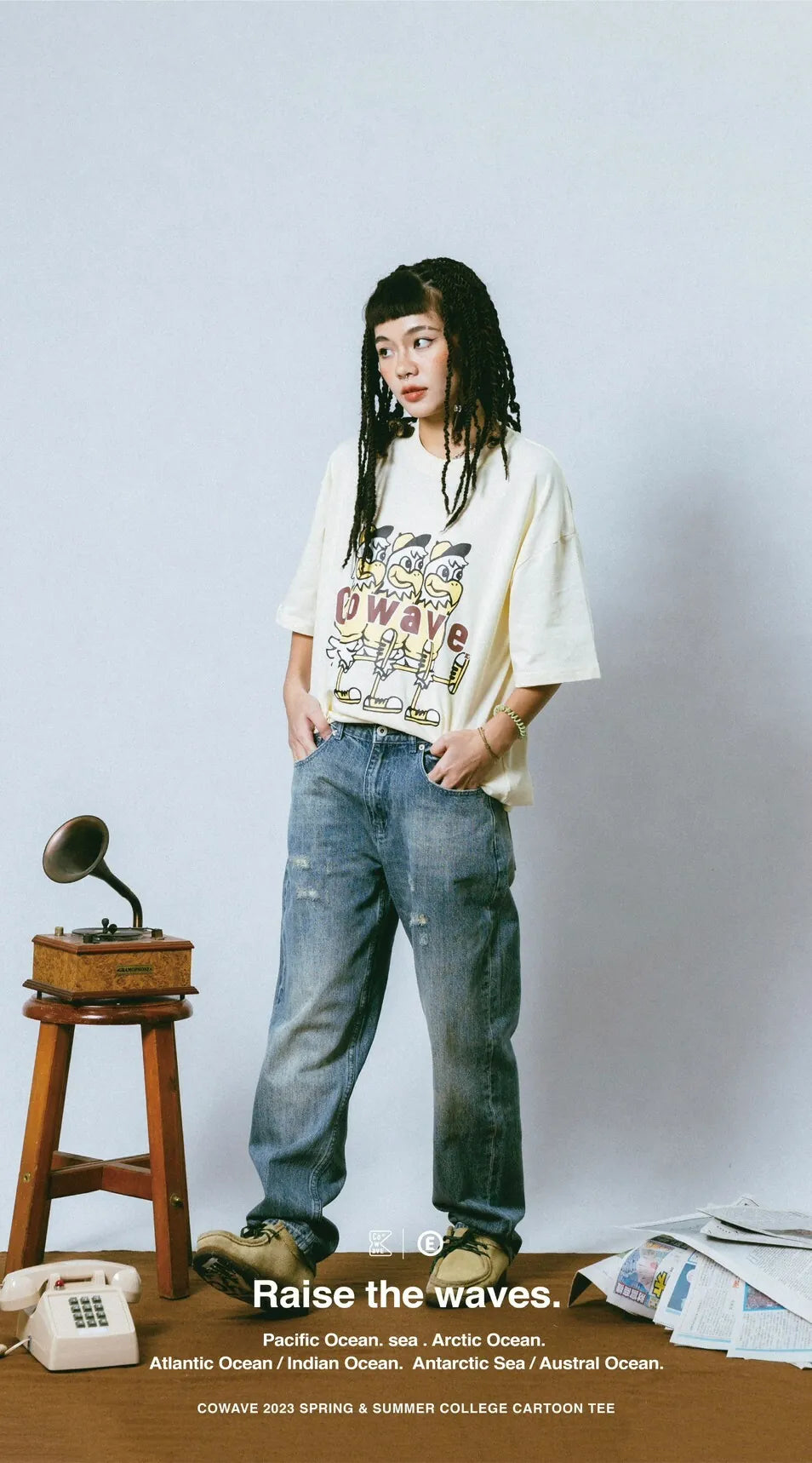 Cowave 2023 Spring & Summer College Cartoon tee 米白
