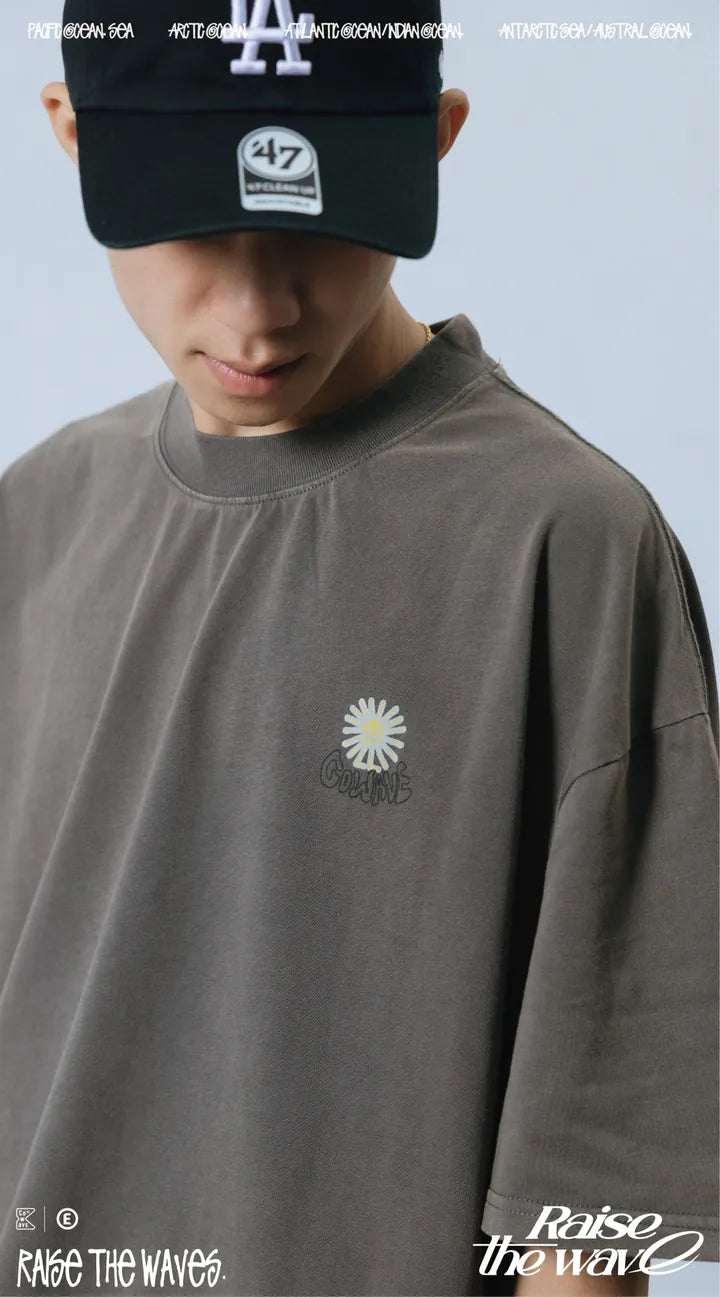 COWAVE 24SS Sunny man font tee