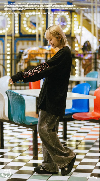 WODEN® / Emudy 2024 Fall & Winter 039 illustration Font L/S Tee