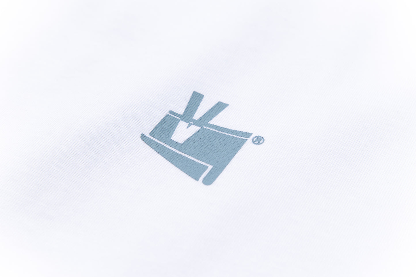 VINDAY 2023 Autumn & Winter Calendar logo tee 白