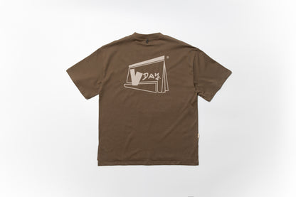 VINDAY 2023 Autumn & Spring Calendar Logo Tee 啡
