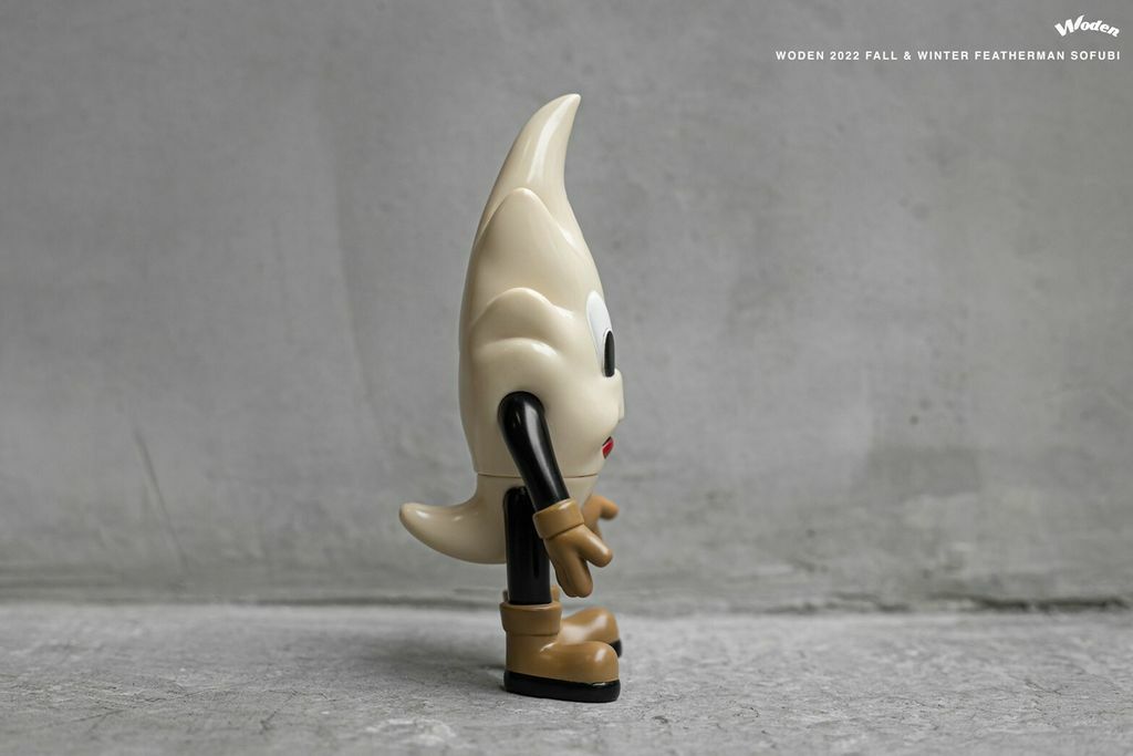 WODEN  Featherman Sofubi