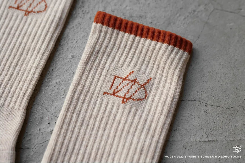 WODEN 2022 Spring＆Summer WD LOGO Socks 卡其
