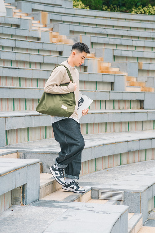 VINDAY 2022 Fall & Winter City Boy Tote Bag （軍綠）